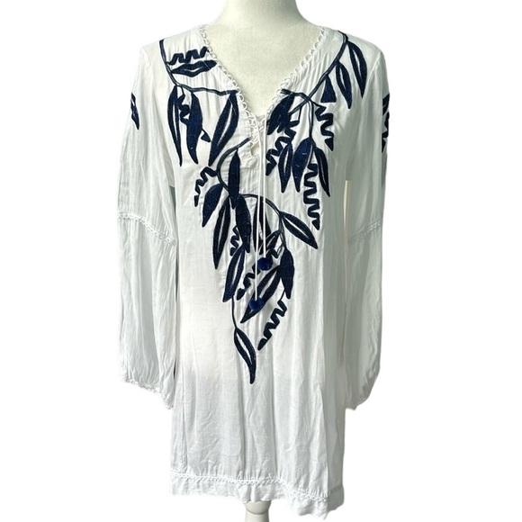 Poupette St. Barth White and Navy Blue Embroidered Dress Size Medium